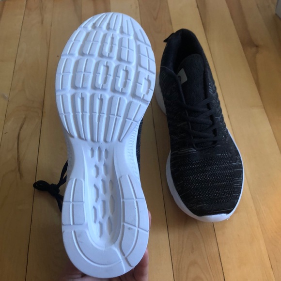 NEW Black Gym Sneakers - Picture 4 of 5